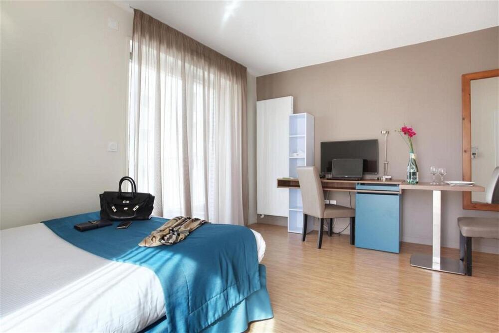 Foto de una habitación de Aparthotel Odalys City Lyon Confluence