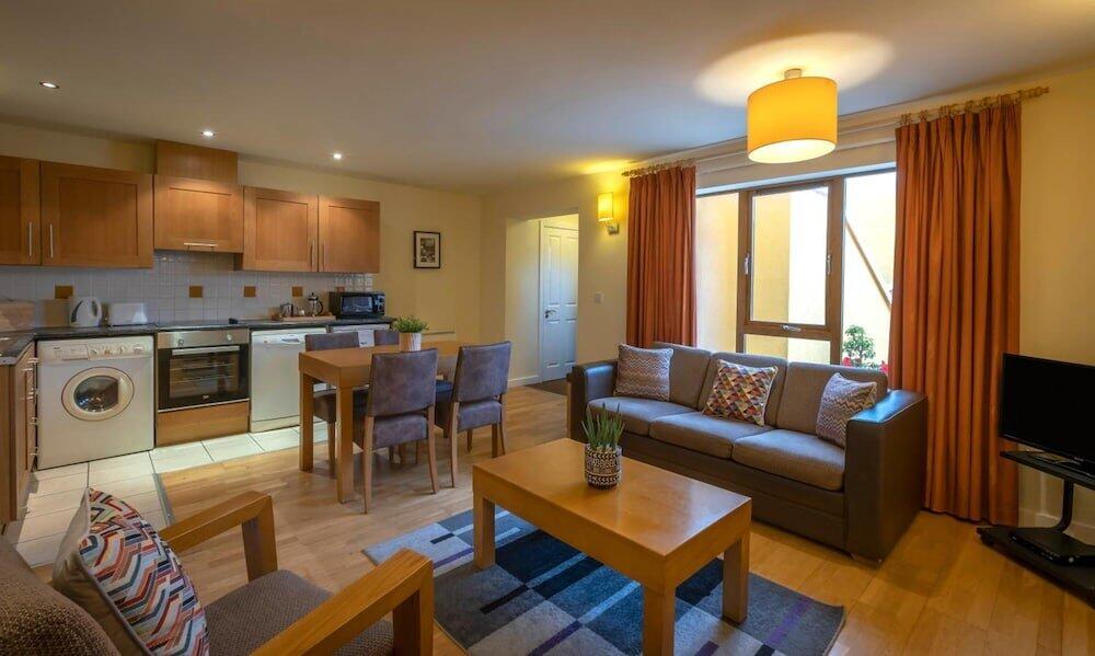 Foto de una habitación de Hotel Clifden Station House