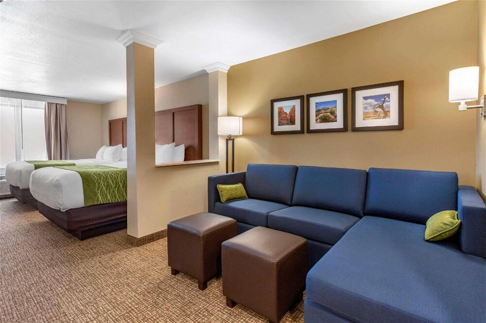 Foto de una habitación de Hotel Comfort Suites Albuquerque Airport