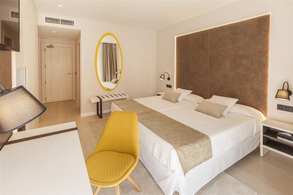 Foto de una habitación de Hotel Benidorm Centre - Adults Only