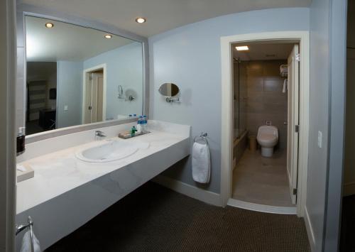 Foto del baño de Hotel Dann Carlton Quito