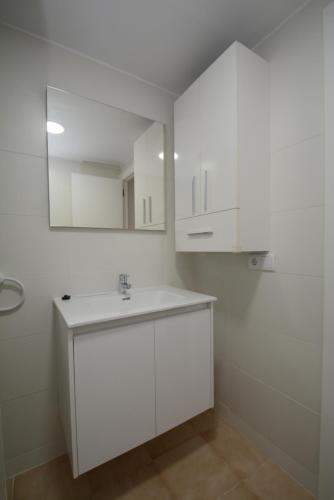 Foto del baño de Apartamentos familiares Sa Gavina Gaudí