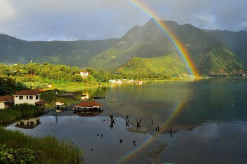 Foto del entorno de Eco Hotel Uxlabil Atitlan