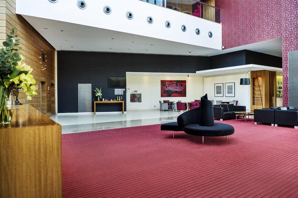 Foto de los servicios de Lagoas Park Hotel