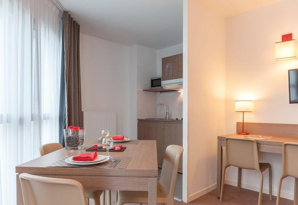 Foto de una habitación de Appart&amp;#039;City Confort Angers