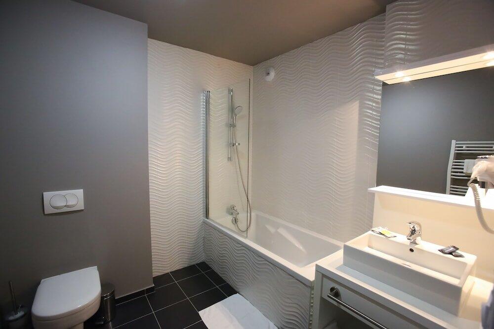 Casa de banho - All Suites Appart Hôtel Aéroport Paris Orly – Rungis