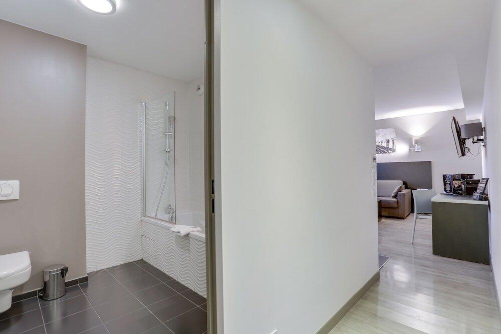 Casa de banho - All Suites Appart Hôtel Aéroport Paris Orly – Rungis