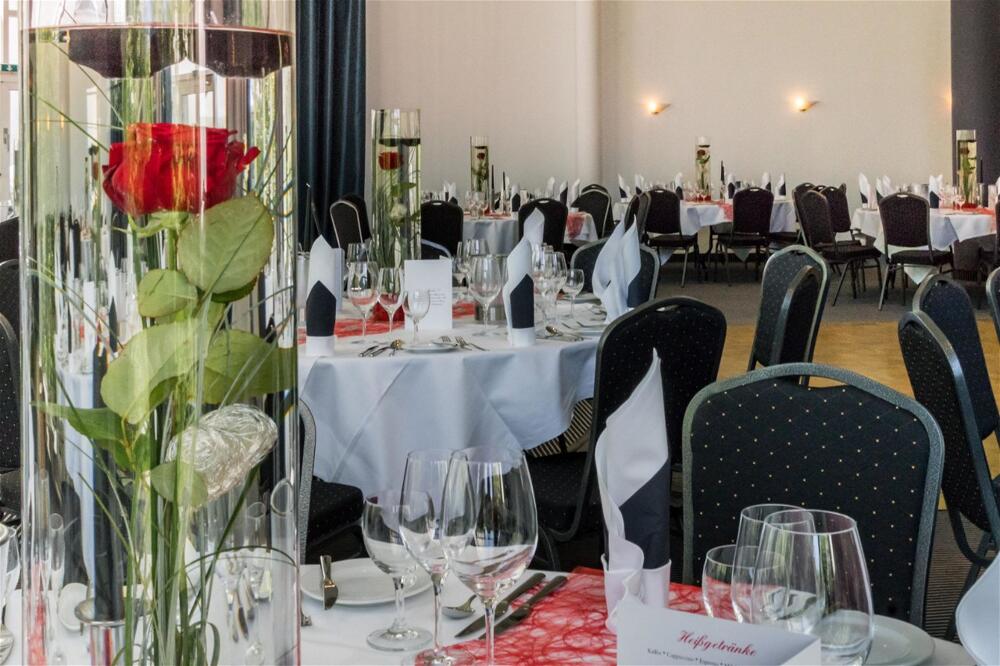 Foto de los servicios de Hotel Wyndham Hannover Atrium