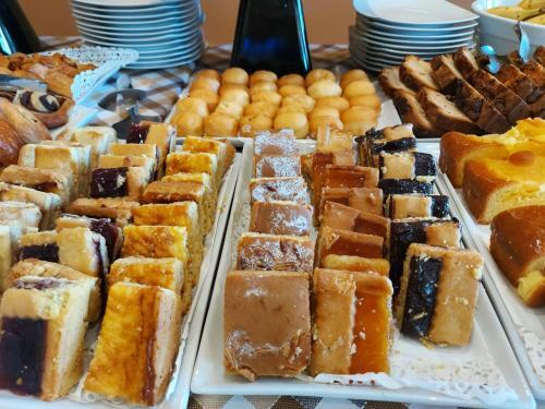 Dining – Hotel Piccadilly