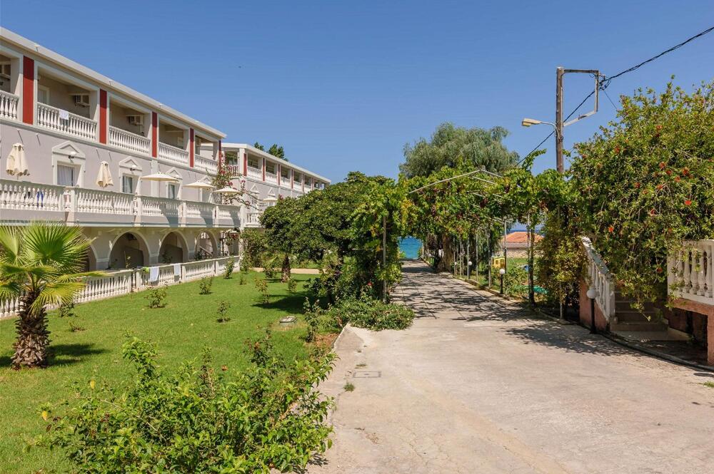 belussi hotel zante