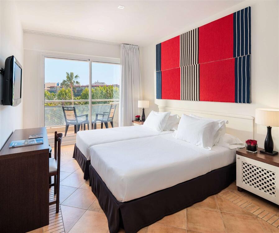 Foto de una habitación de Hotel H10 Vintage Salou - Adults Only