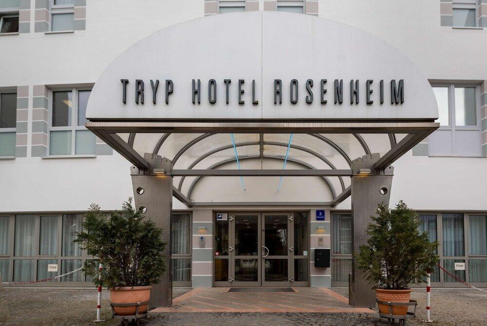Foto del exterior de Hotel TRYP by Wyndham Rosenheim