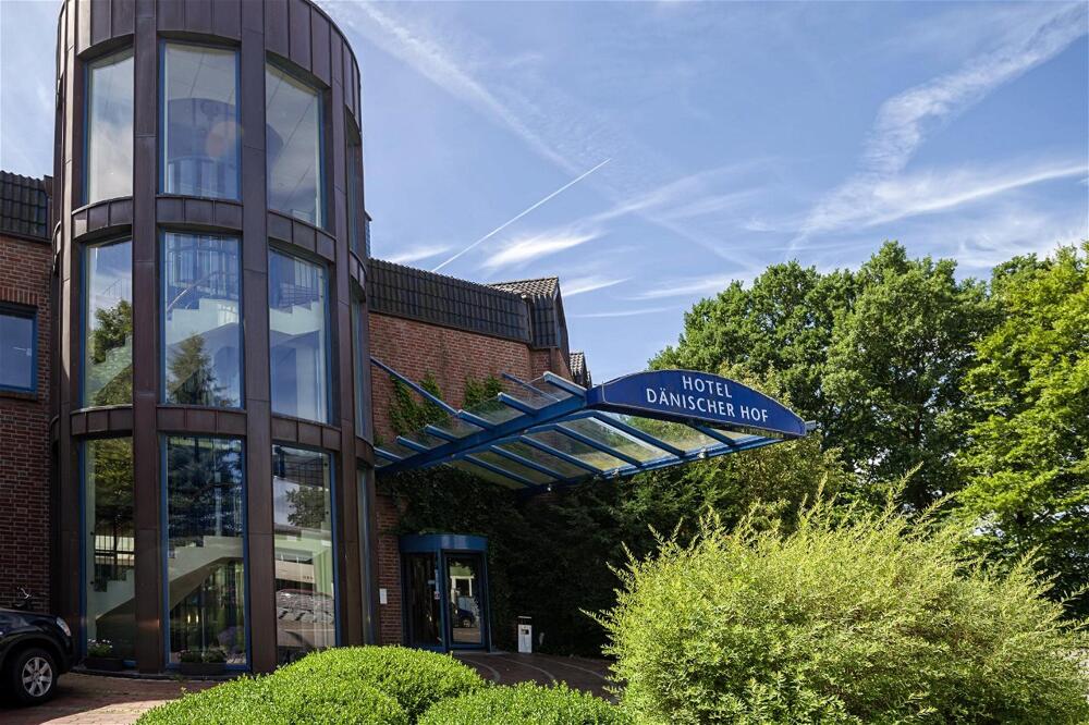 Foto del exterior de Hotel Dänischer Hof Altenholz by Tulip Inn