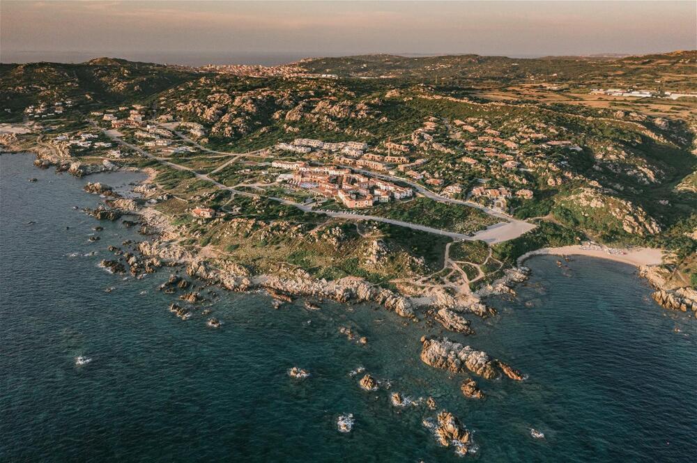 Foto general de Hotel Mangia&amp;#039;s Santa Teresa Sardinia, Curio Collection by Hilton