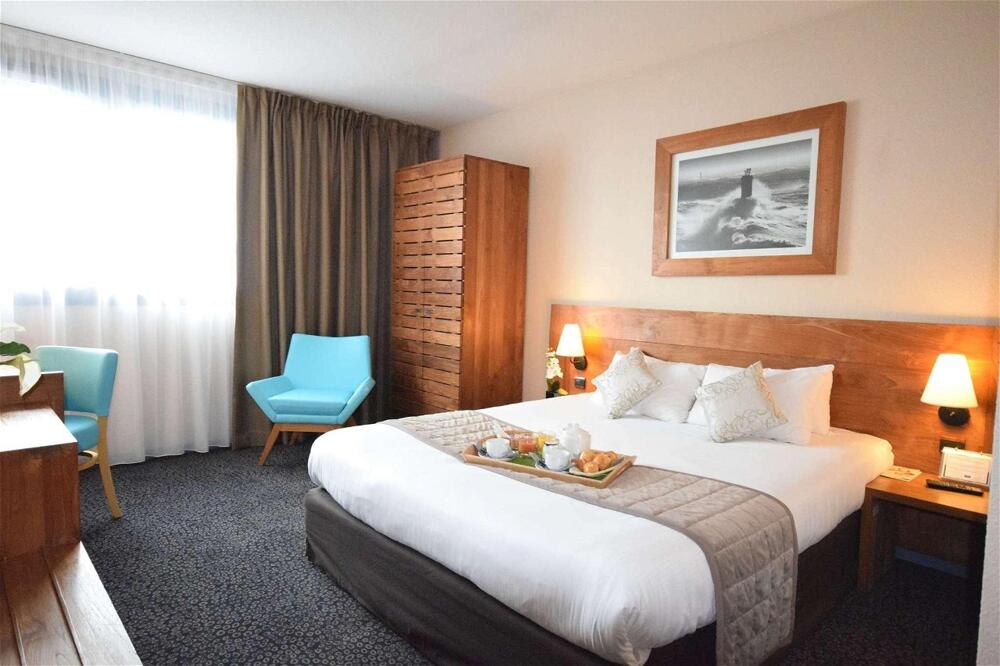 Room – Kyriad Prestige Bordeaux Aeroport