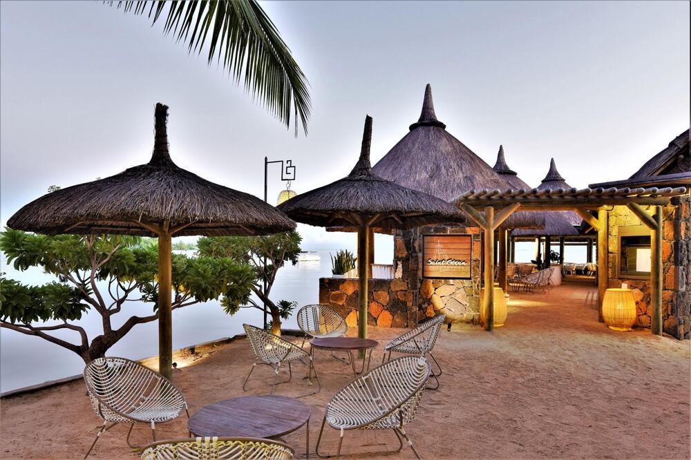 Foto de restauración de Veranda Paul et Virginie Hotel &amp;amp; Spa - Adults Only