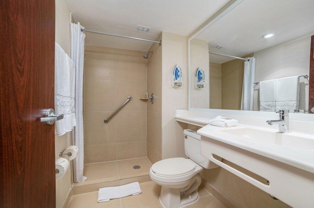 Foto de una habitación de Hotel City Express Tula