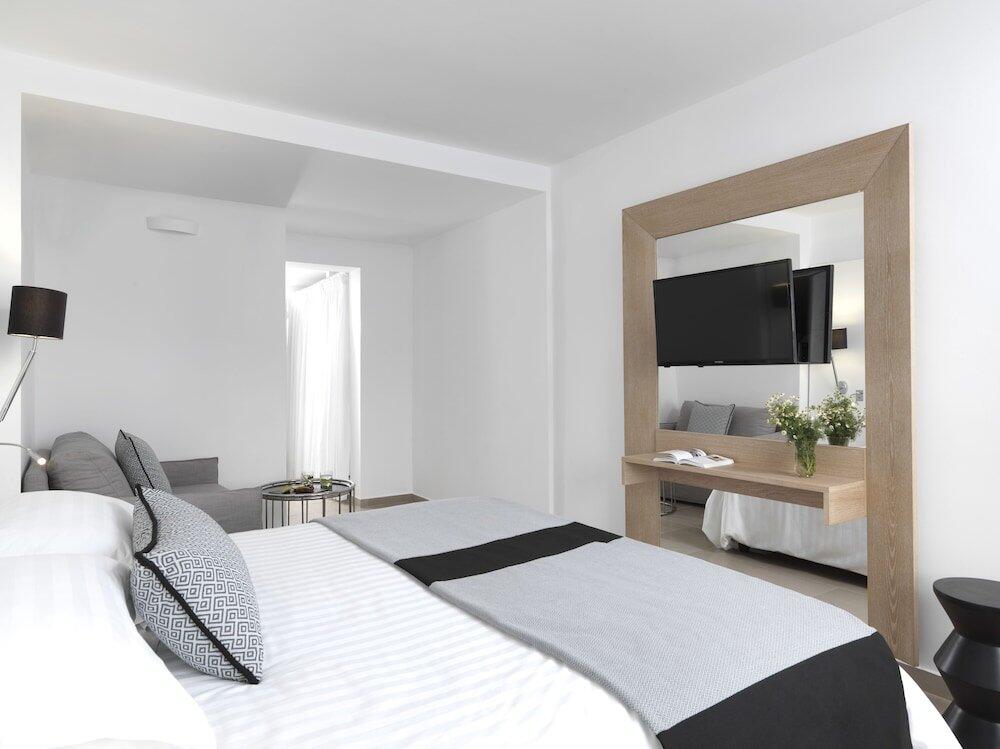 Foto de una habitación de Aressana Spa Hotel &amp;amp; Suites - Small Luxury Hotels of the World