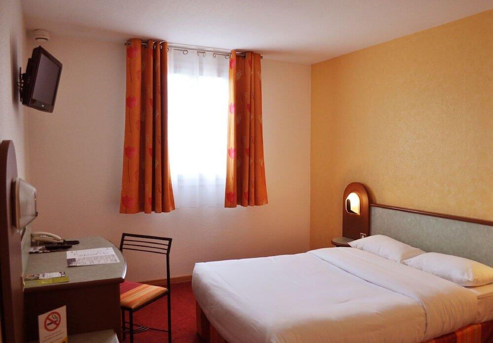 Foto de una habitación de Hostellerie Saint Vincent Beauvais Aeroport