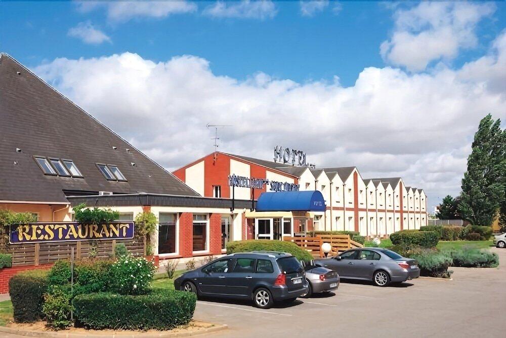 Foto del exterior de Hostellerie Saint Vincent Beauvais Aeroport