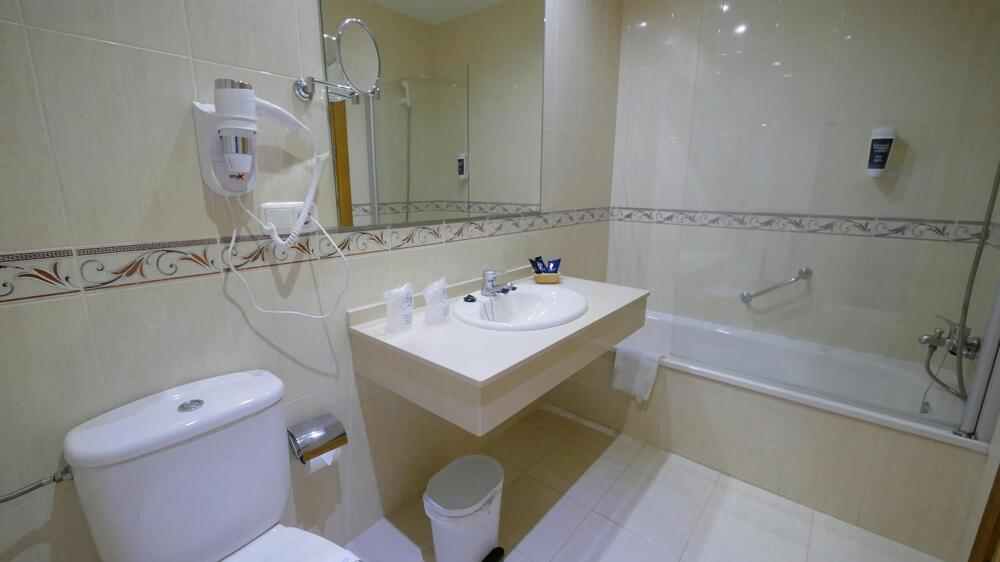 Foto de una habitación de Hotel Victoria Playa