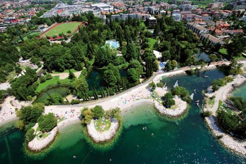 Foto del exterior de Hotel Du Lac Et Du Parc Grand Resort