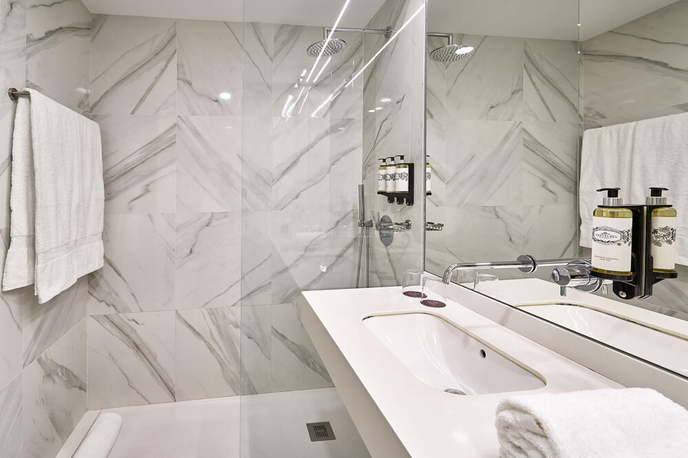 Foto del baño de Ribeira Collection Hotel by Piamonte Hotels