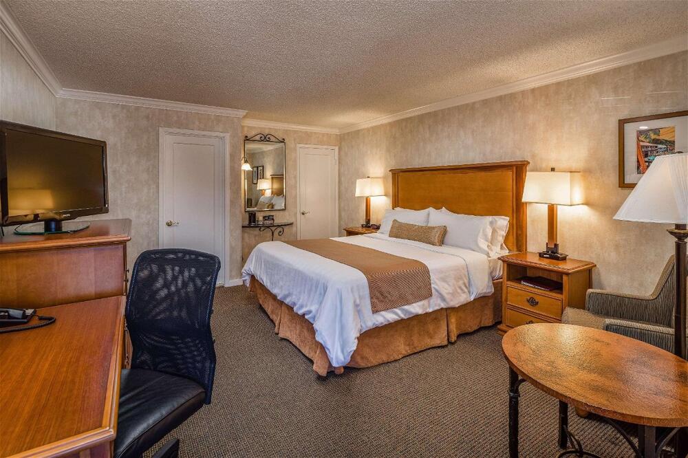 Foto de una habitación de Hotel SFO El Rancho Inn SureStay Collection by Best Western