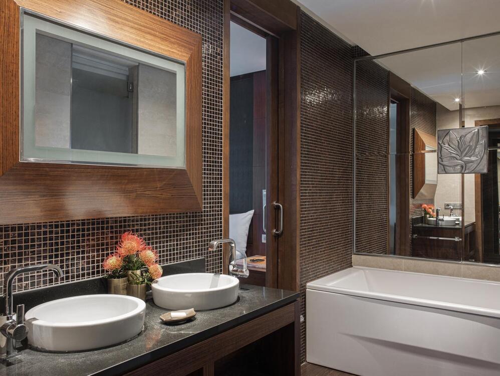 Foto del baño de Hotel Gran Melia Palacio de Isora Resort &amp;amp; Spa