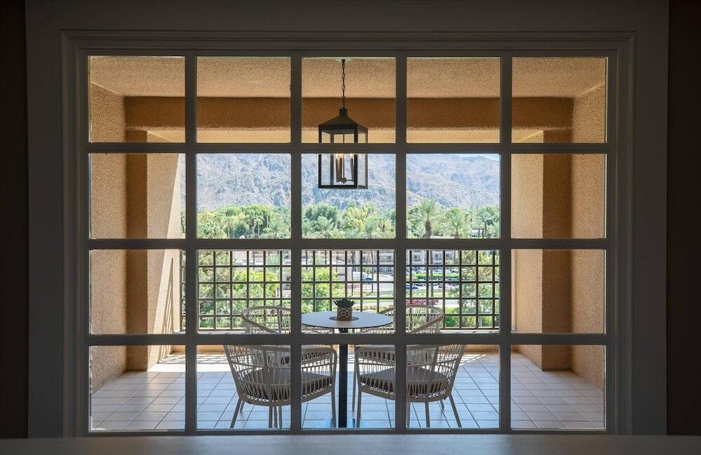 Foto de una habitación de Hotel Renaissance Esmeralda Resort &amp;amp; Spa, Indian Wells