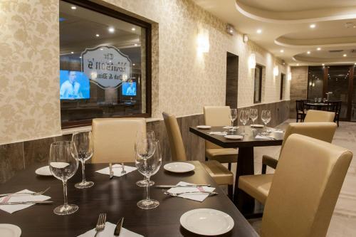 Foto de restauración de Euroclub Hotel