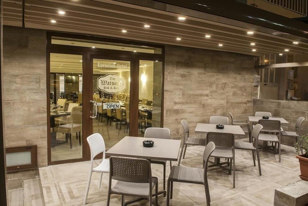 Foto de restauración de Euroclub Hotel