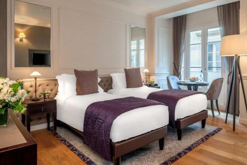 Foto de una habitación de Hotel La Clef Louvre Paris by The Crest Collection