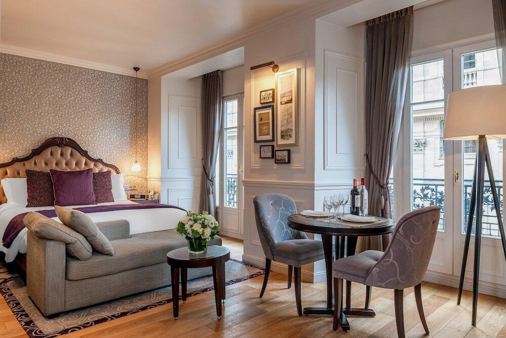 Foto de una habitación de Hotel La Clef Louvre Paris by The Crest Collection