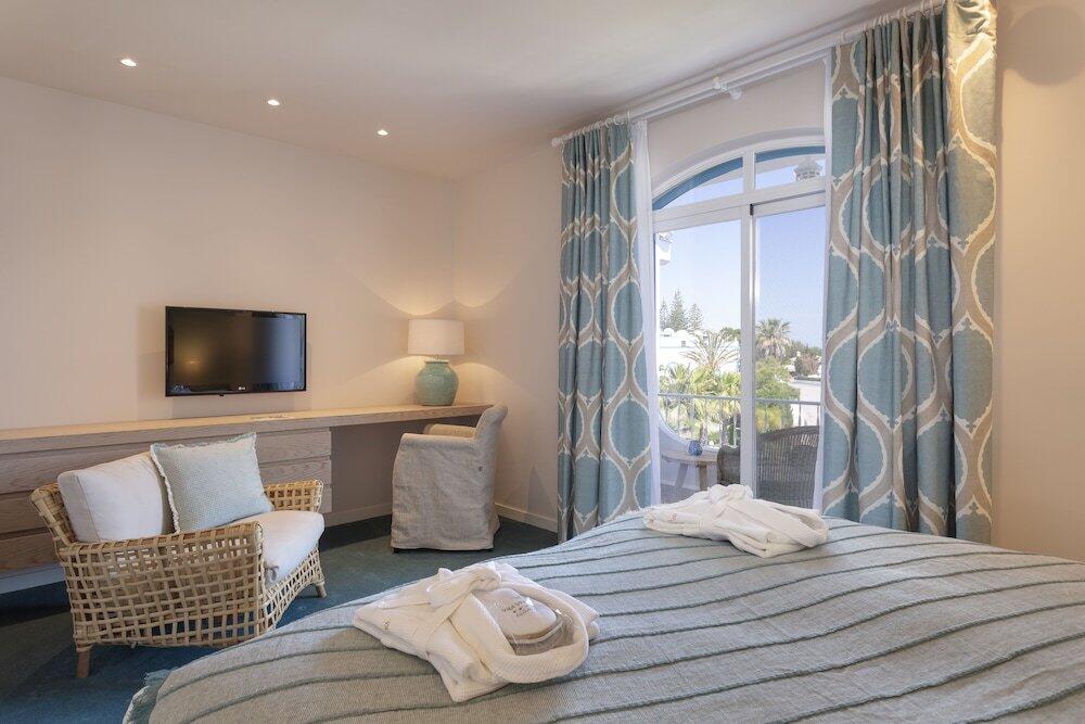 Foto de una habitación de Hotel Vila Vita Parc Resort &amp;amp; Spa