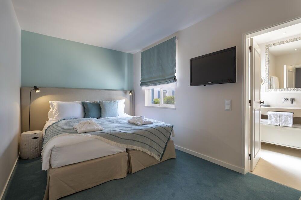 Foto de una habitación de Hotel Vila Vita Parc Resort &amp;amp; Spa