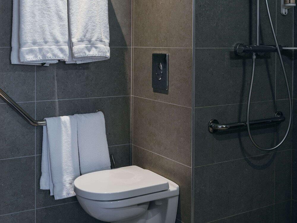 Foto del baño de Hotel Mercure Paris La Défense