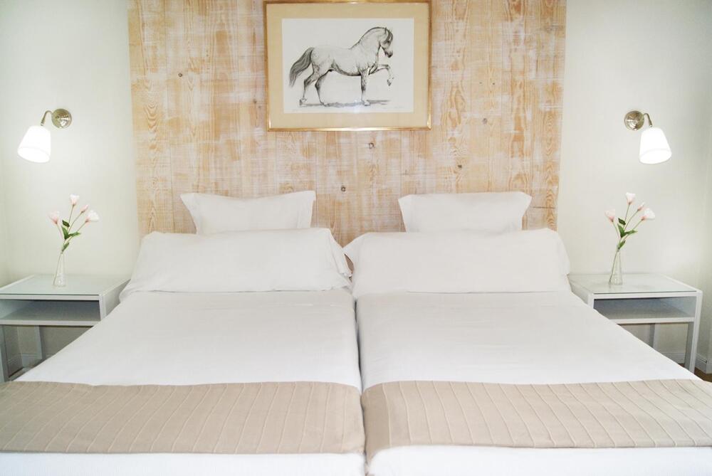Foto de una habitación de Hotel Jerez &amp;amp; Spa