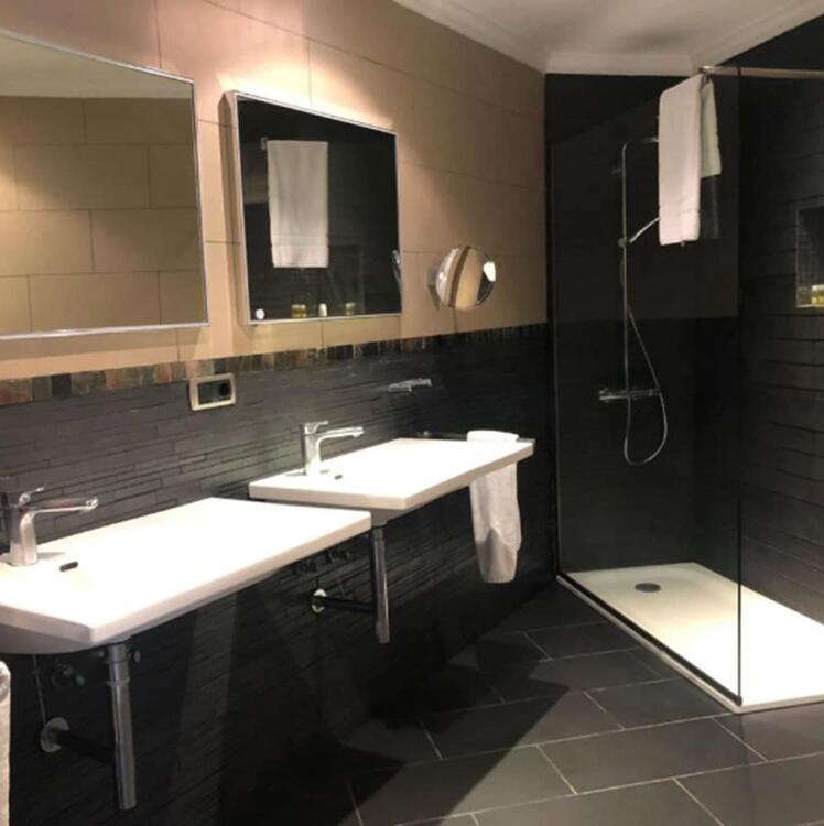 Foto del baño de Apartamentos Bahia Blanca