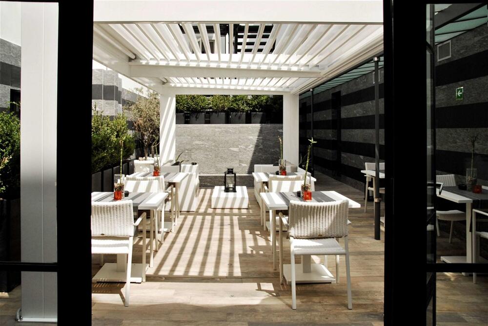 Foto del exterior de LHP Hotel River &amp;amp; SPA