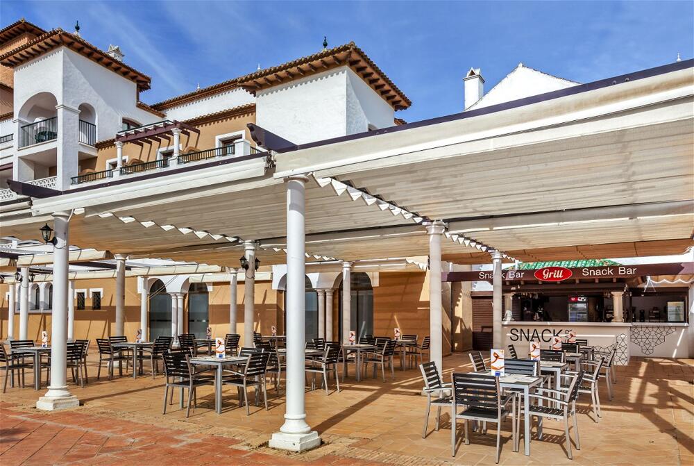Foto de restauración de Hotel Barceló Isla Canela