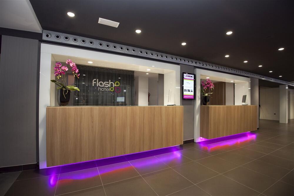 Foto de las zonas nobles de Flash Hotel Benidorm - Recommended Adults Only 4 Sup