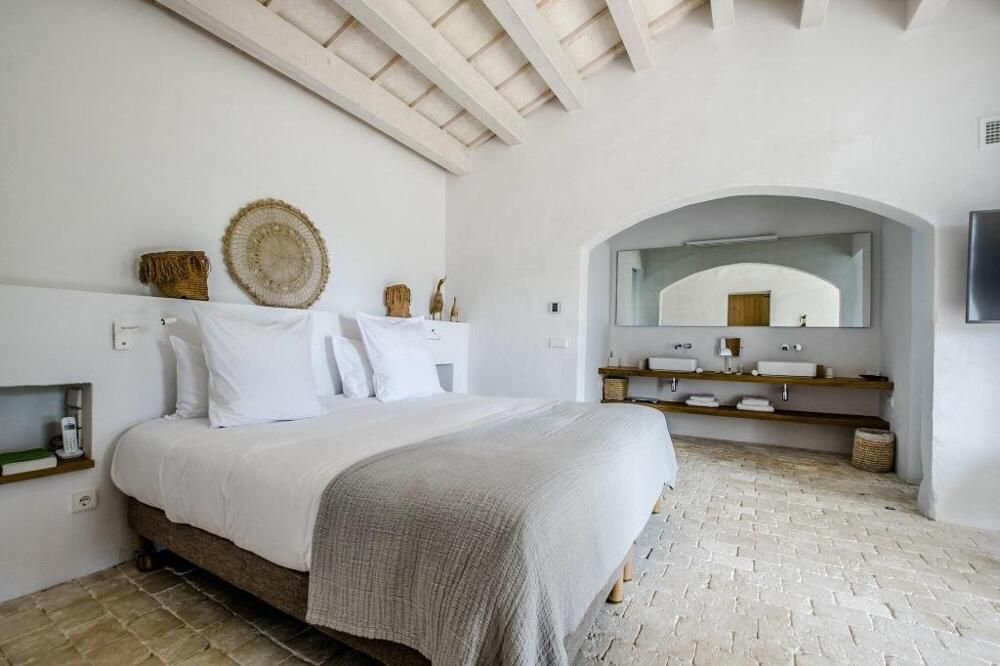 Foto general de Hotel Santa Ponsa Fontenille Menorca