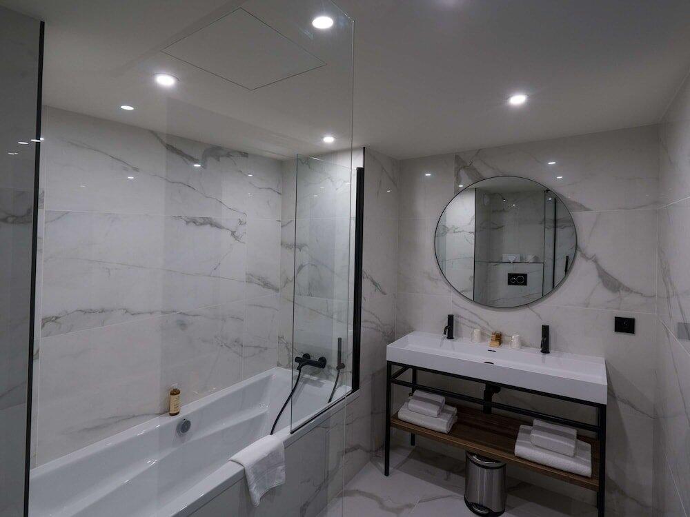 Foto de una habitación de Hotel Mercure Chantilly Resort &amp;amp; Conventions