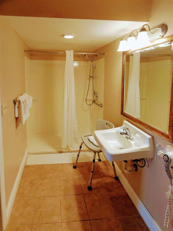 Foto del baño de Hotel Main Gate Kissimmee Formally Road Way Inn