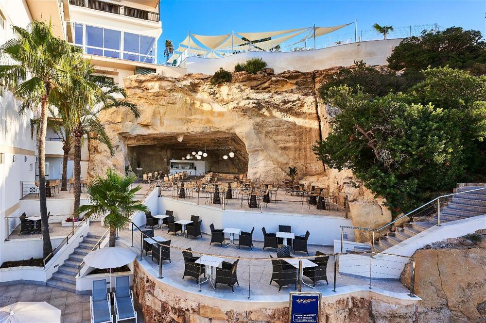 Foto de los servicios de Complejo Globales Cala Viñas Adults Only 16+