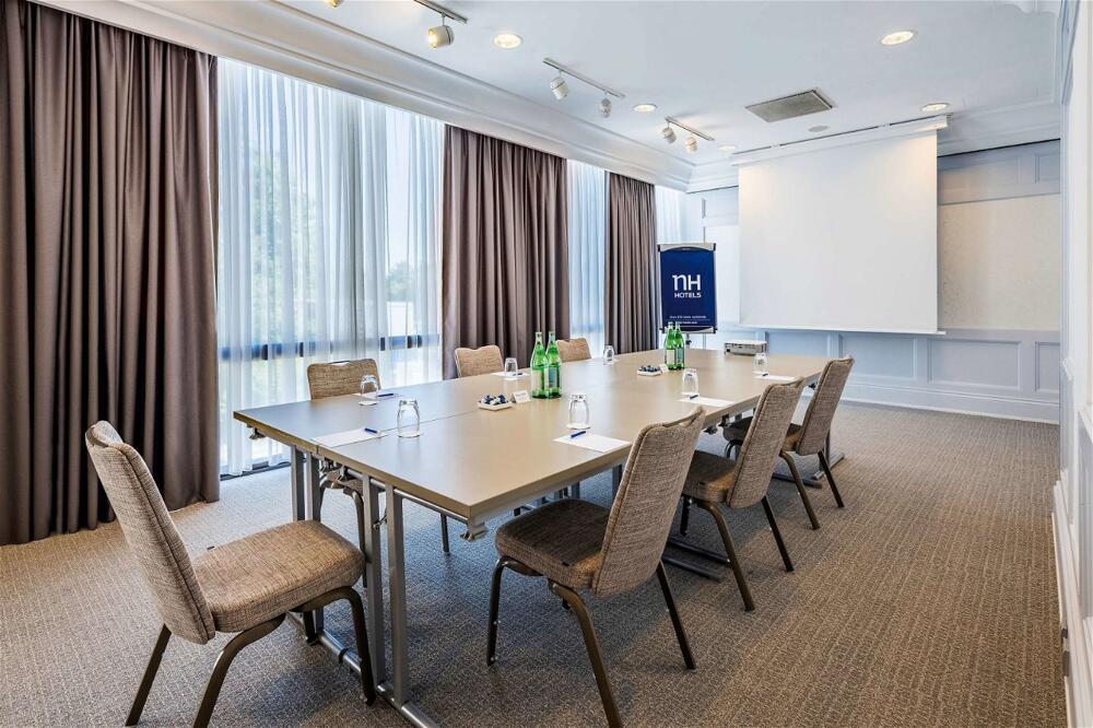 Foto de los servicios de Hotel NH Luxembourg