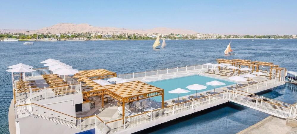 Foto de los servicios de Hotel Iberotel Luxor