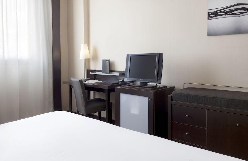 Foto de una habitación de B&amp;amp;B Hotel Arezzo