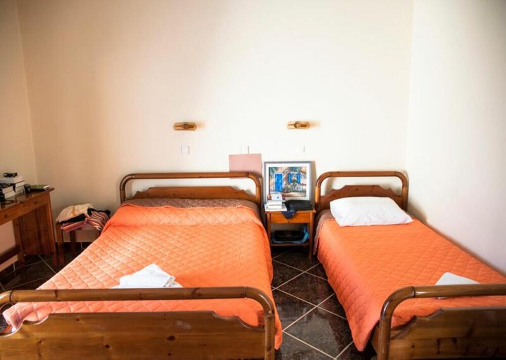Foto de una habitación de Eleni Hotel